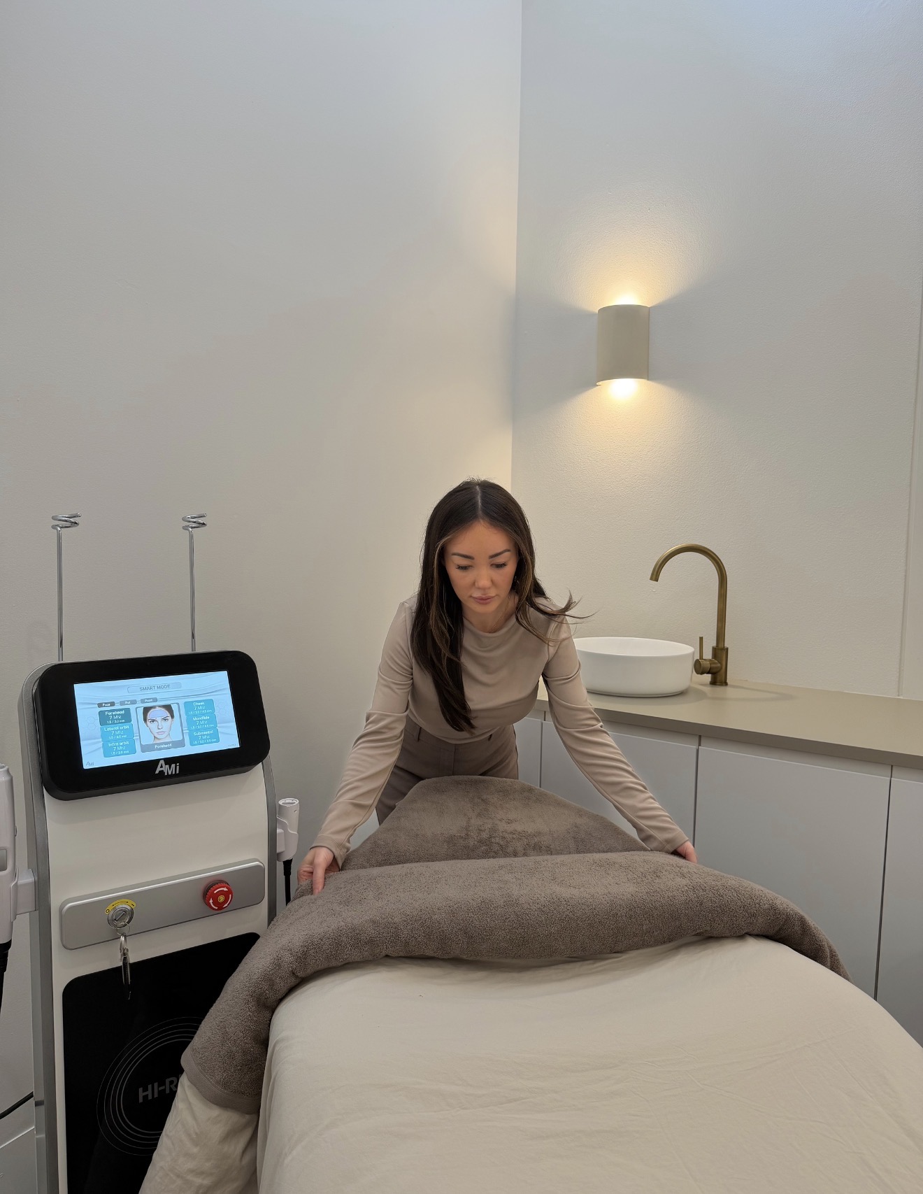 Defined Aesthetics clinic photography